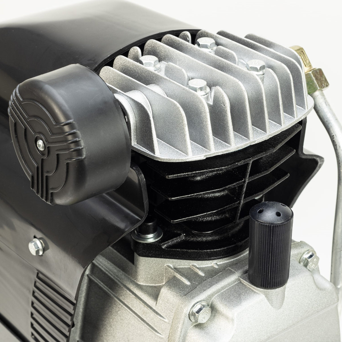 SIP AIRMATE® 24L 2hp Oil-Lubricated Compressor - 06457