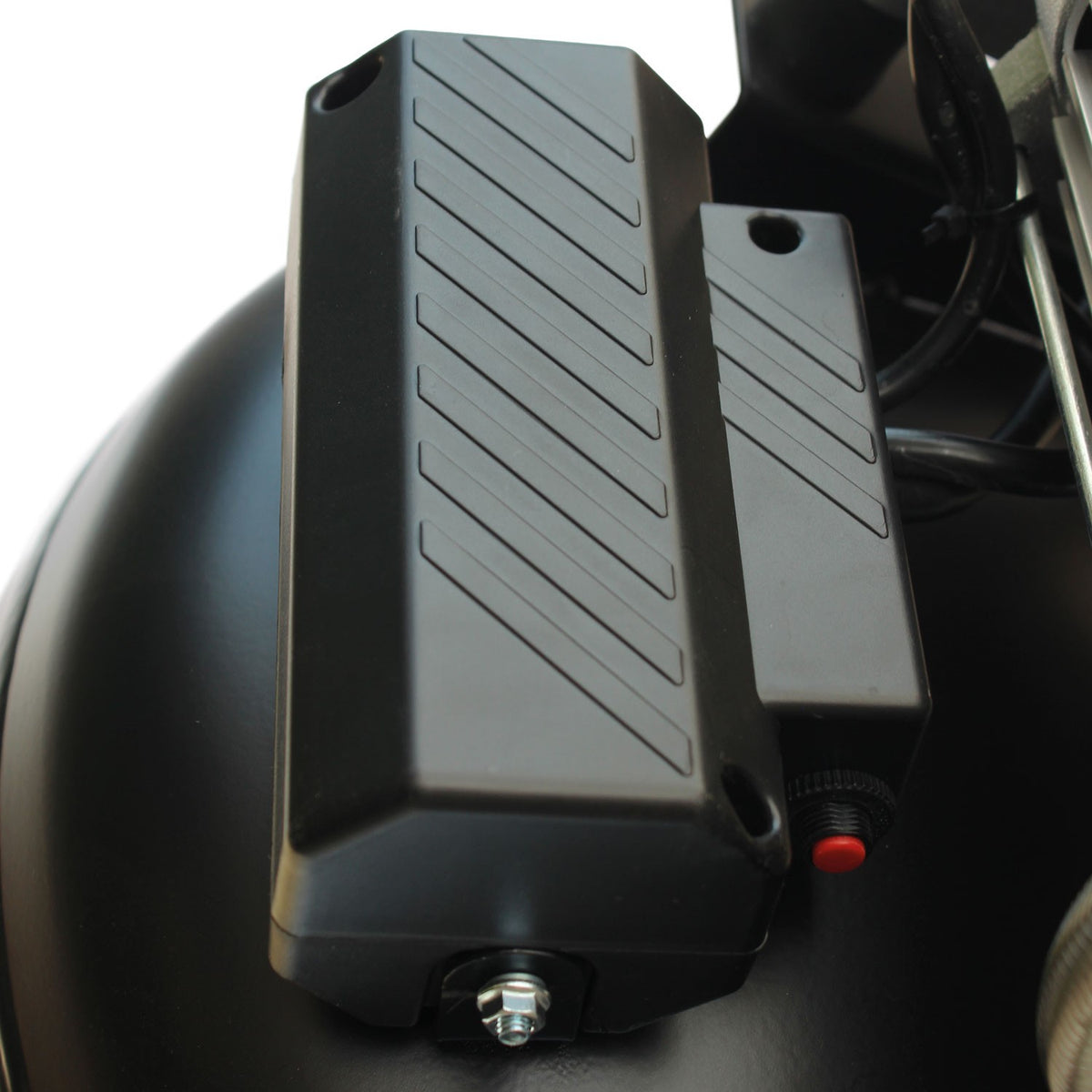 SIP AIRMATE® 100L 3hp Low Noise Vertical Compressor - 05484
